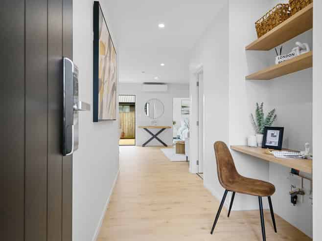 10 Mary Ann Drive, Cambridge