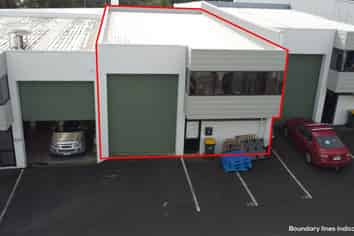 NEAT AND SECURE INDUSTRIAL UNIT – BEACH HAVEN
