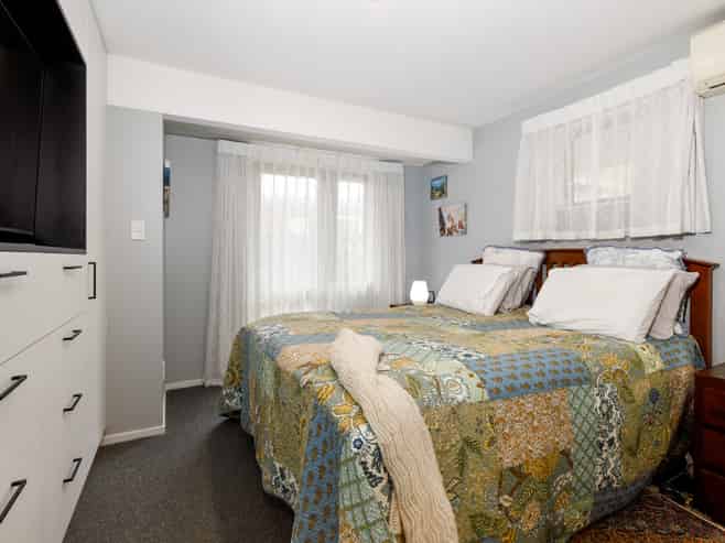 2 Marina Drive, Picton