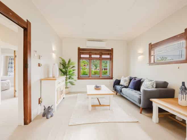 14 Francis Drake Street, Waipukurau