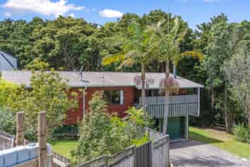 30 Calluna Crescent, Totara Heights