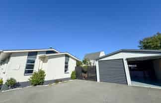 10b Karlaw Place, Parklands