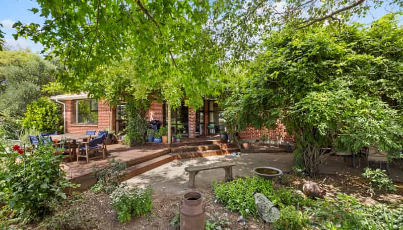 1649 Main North Road, Sefton