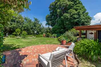180 Whirinaki Road, Bay View