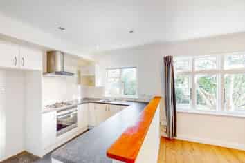 B/397 Karori Road, Karori