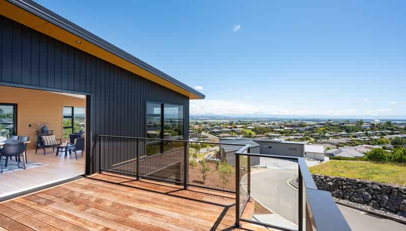 10 Resolution Place, Richmond