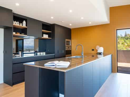 10 Resolution Place, Richmond