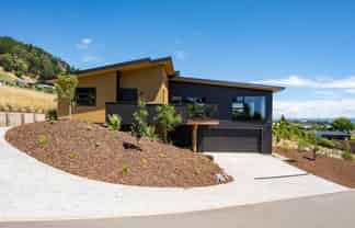 10 Resolution Place, Richmond