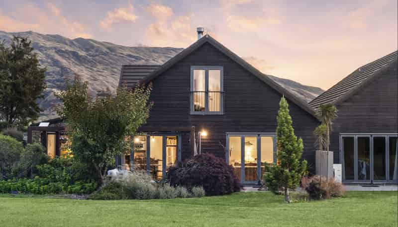 7 Villa Lane, Wanaka