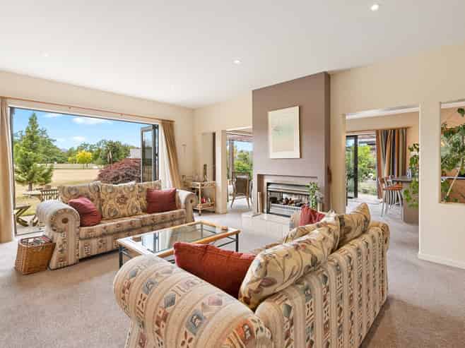 7 Villa Lane, Wanaka