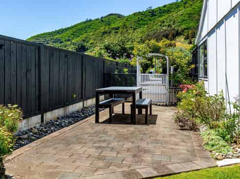 72 Elizabeth Street, Waikanae