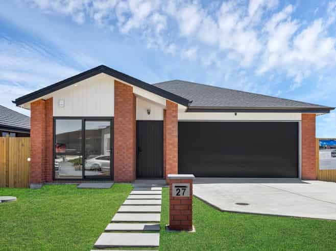 27 Korowhiti Road, Clarks Beach