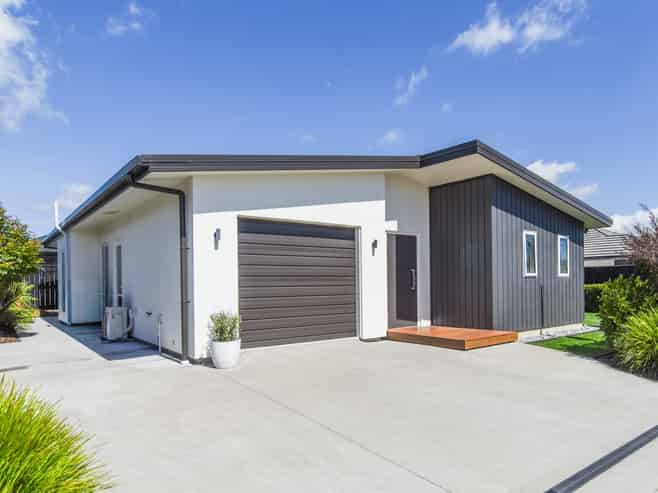 11 Dartnall Lane, Richmond