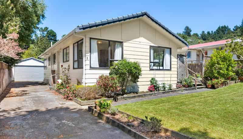 2 Bogle Grove, Stokes Valley