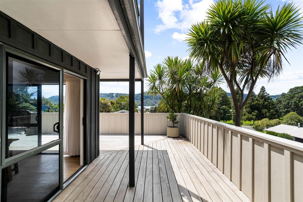 Renovation Just Finished - Full Site - Views - Widok 5