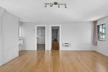 1/270 Lincoln Road, Addington