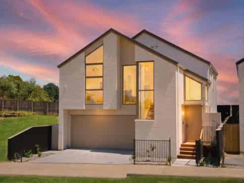 11 Georgie Salter Crescent, Saint Johns