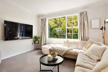 5 Burnt Hill Road, Oxford