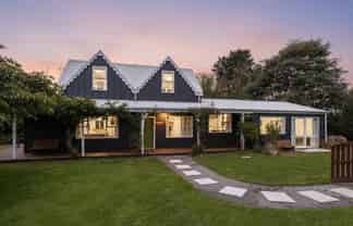 5 Burnt Hill Road, Oxford