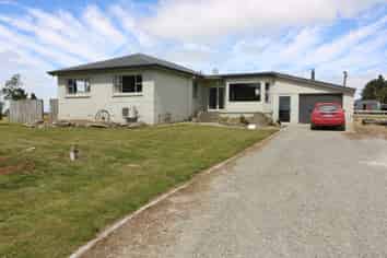 986 Downs Road South, Edendale