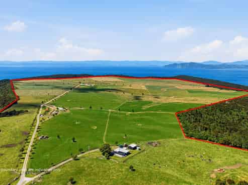 550 Puketapu Road, Marotiri