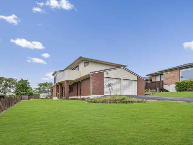 75 Dalwhinnie Parade, Highland Park