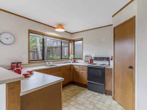 75 Dalwhinnie Parade, Highland Park