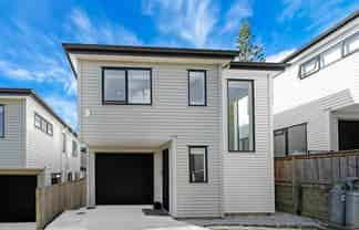 28B Rotoma Rise, Clover Park