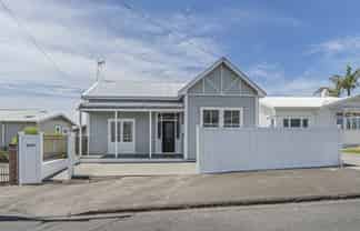 15 Morley Street, New Plymouth