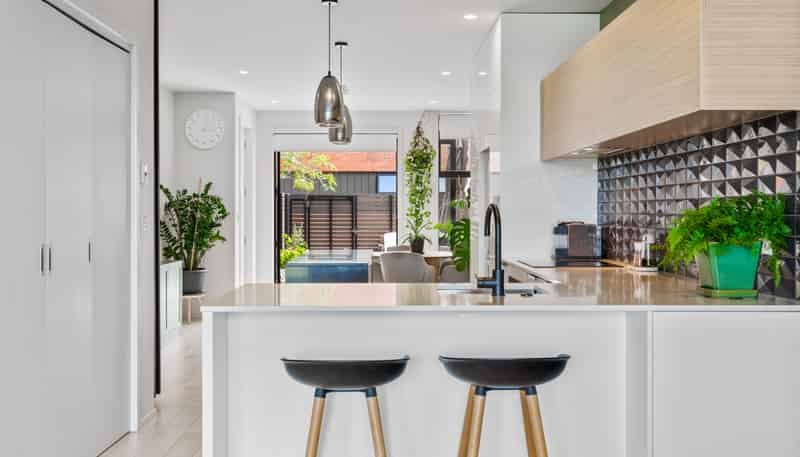 8/4 Stables Lane, Millwater