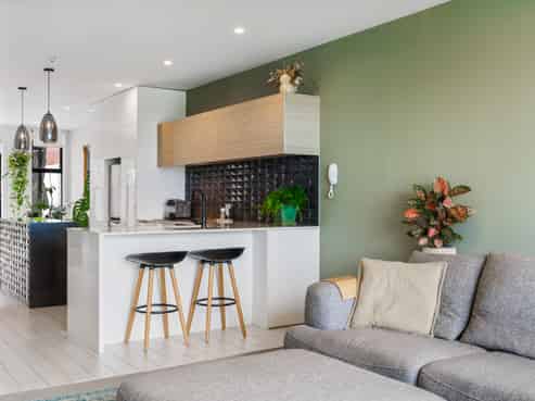 8/4 Stables Lane, Millwater