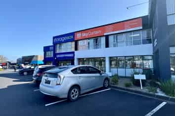Road Front Retail/Office Opportunity 