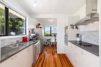 18A Booth Crescent, Tuakau