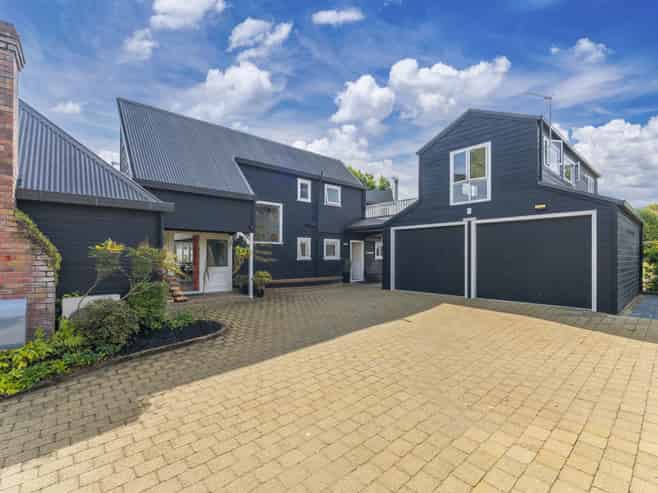 26 Otupai Street, Two Mile Bay