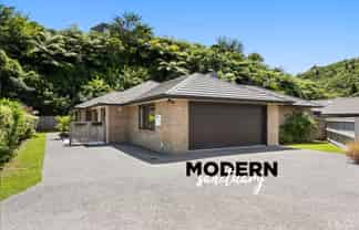 11b Kelso Grove, Kelson