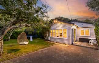 4 Totara Street, Eastbourne