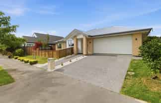 32 Sarikei Avenue, Northwood