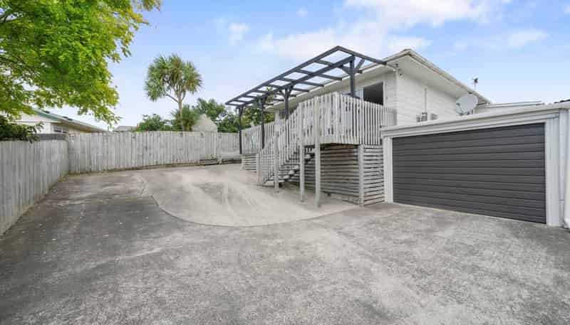 2/20 Shalimar Place, Clover Park