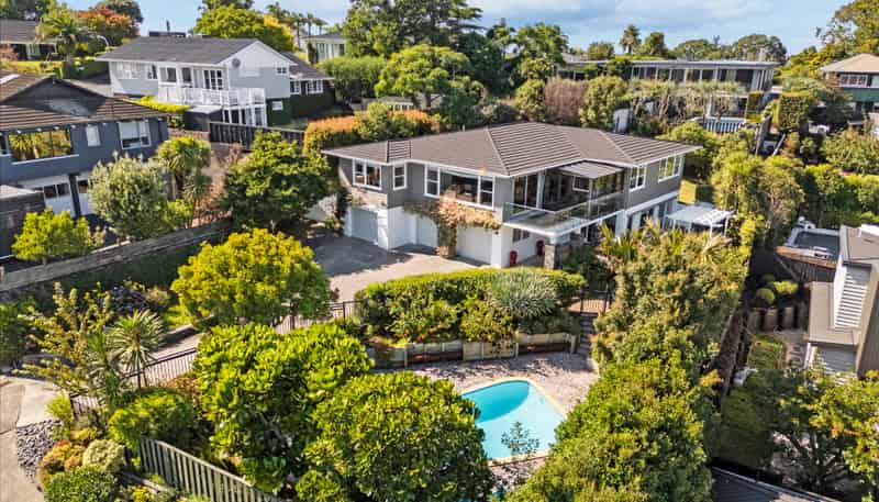 9 Stoneyroyd Gardens, Remuera