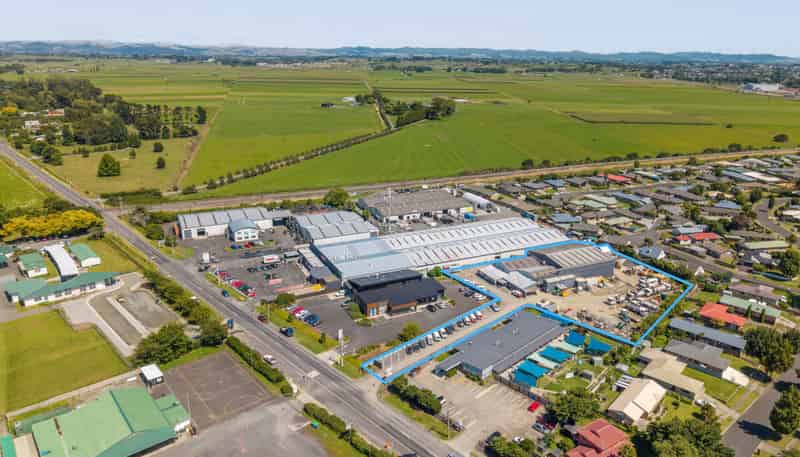 140 Collins Road, Melville