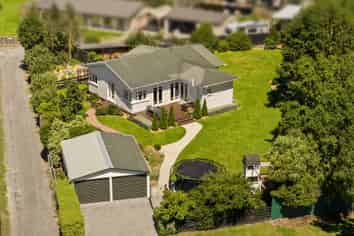 371 Hawkins Road, HORORATA