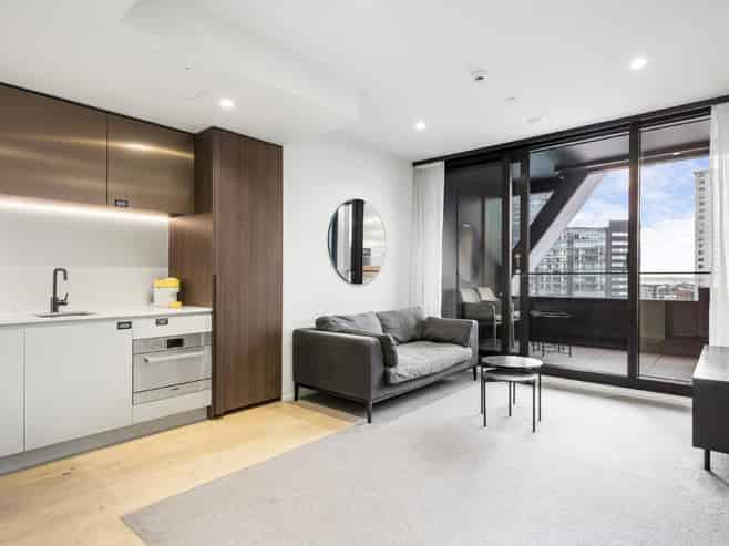 1907/10 Commerce Street, Auckland Central