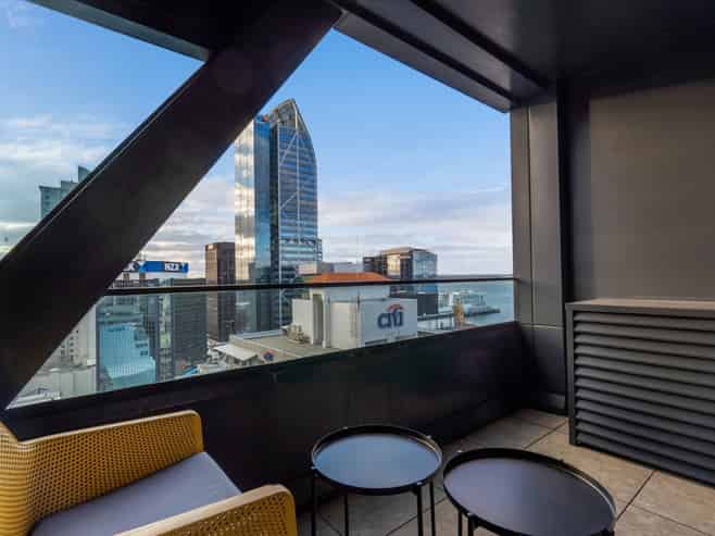 1907/10 Commerce Street, Auckland Central