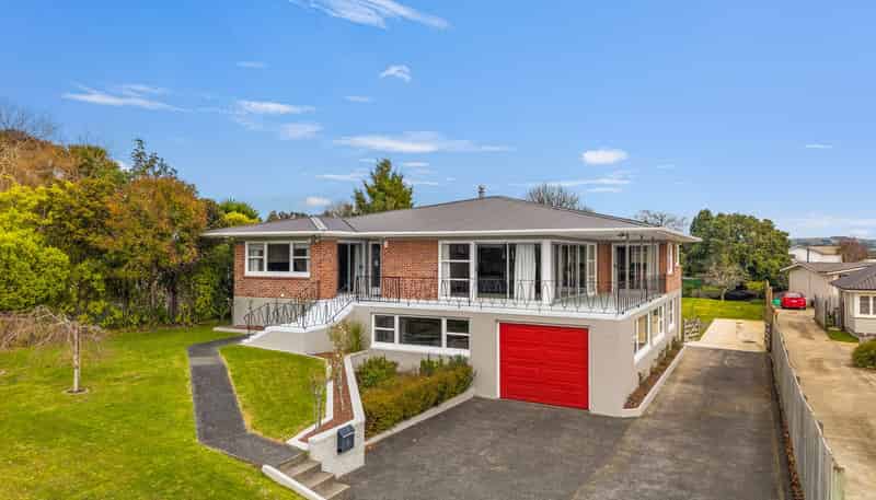 12 Racecourse Road, Waiuku