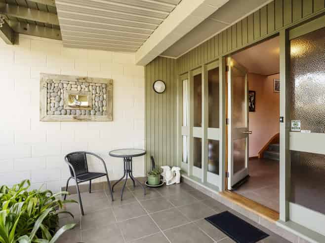 8 Leary Street, Kenmure