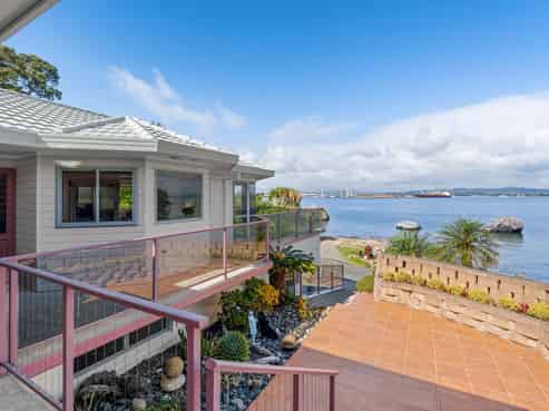 23 Beach Road, Whangarei Heads