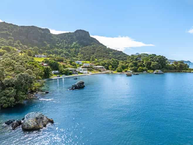 23 Beach Road, Whangarei Heads