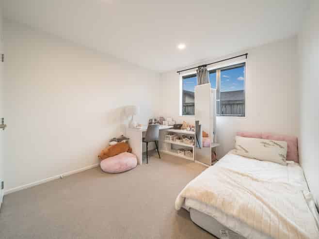 10 Manuka Road, Huntly