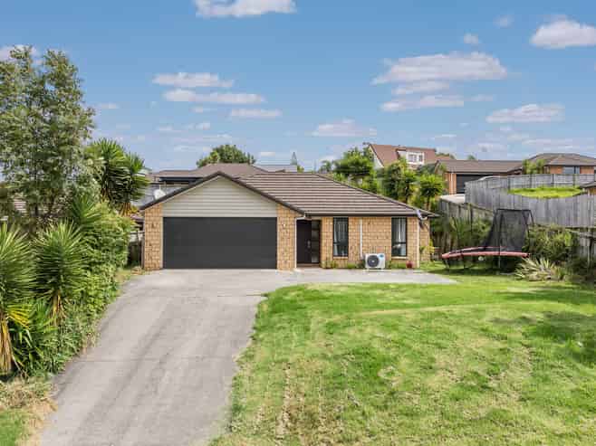 10 Manuka Road, Huntly