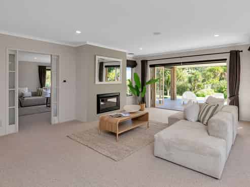 16 De L'isle Lane, Maungatapere